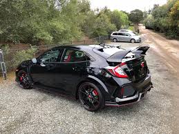 Red is also used in the interior to give it a special sporting distinction. 2018 Honda Civic Type R 2018 Honda Civic Type R Crystal Black Honda Civic Type R Honda Civic Honda Civic Hatchback