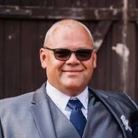 400+ "Bílý" profiles