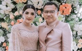 Bikin merinding, ashanty sudah bilang tak kuat ke anang hermansyah, tulis wasiat ini. Ashanty Ngotot Ingin Anak Mirip Oppa Korea Anang Hermansyah Ngegas Arsya Didandani Begini