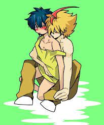 Valt ha entrado en su ciclo de celo, y trata de ocultarlo a todos Shu X Valt One Shot Requests Closed Anime Shows Beyblade Characters Beyblade Burst