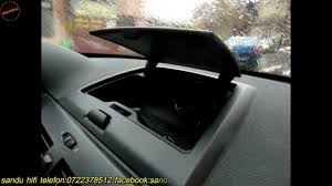 The bmw x3 is a compact luxury crossover suv manufactured by german automaker bmw since 2003. Bmw X3 E83 Var 1 Dynavin Navigatie Youtube