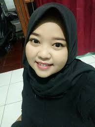 Bismillah .. Dari pada keluar rumah , yg mau pesan makanan dan minuman .  Mending pesan lewat aplikasi shope food dan GrabFood . Yokk yg lagi males  keluar Rumah dan pengen Njajan ,