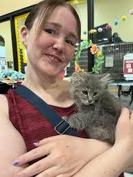 Rochelle Edmonds's Instagram, Twitter & Facebook