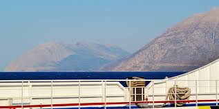 Ανακαλύψτε 7 λόγους για να επισκεφθείτε τη φολέγανδρο και ταξιδέψτε μαζί μας. Fahre Athen Piraus Folegandros Fahrplane Tickets Ferryhopper