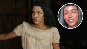 La actriz de Rebeca en “Cien años de soledad” respondió a las críticas por  su elección para el papel - Infobae