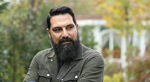 Abdülhamid han'ı kısaca anlatmak için sizlere bir makale hazırlamaya çalıştık. Bulent Inal Abdulhamid Han Beni Cok Etkiledi