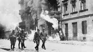 Po wielkiej akcji deportacyjnej latem 1942 r., w czasie której wywieziono do treblinki prawie 300 tys. 76 Lat Temu Bojownicy Zob I Zzw Z Getta Warszawskiego Stawili Zbrojny Opor Oddzialom Niemieckim Polska Agencja Prasowa Sa