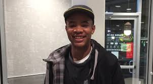 So, if you ask for a receipt in that time everyone will be immediately alert that you could be a potential gapbuster and they'll make sure to serve you the freshest burger and fries and give you priority over everyone else. — mcdonald's uk employee kamran adan shared on quora. Woman Writes Heartfelt Tribute To Mcdonald S Employee Who Made Her Day