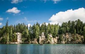 The n cap residue of an alpha helix is the first amino acid residue at the n terminus of the helix. Cu Lumea N Cap Emisiune De Travel