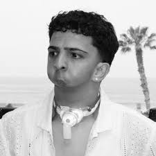 Isaiah Acosta (@xvx_6)