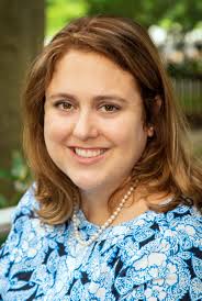 Laura Willard's Instagram, Twitter & Facebook