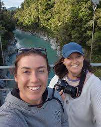 Highlights of the Great Easter Road Trip 2025: • 2 x beautiful Cook Strait  crossings 🚢 • elite car karaoke w/ @dillemma1211 🎤 • seals! 🦭 • Bank  pals ft. a Blues