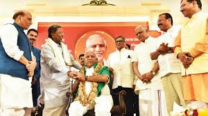 Siddaramaiah arrives to palace grounds, wishes cm ▻ bl santhosh praises cm yediyurappa during bsy's 78th birthday bash celebration at palace. Bs Yeddyurappa Archives Star Of Mysore