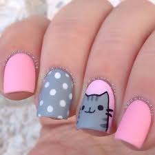 , estudié cuidado de uñas en la uñas. Kennya Barrios Unas Acrilicas