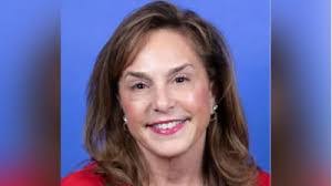 Amie Stevens's Instagram, Twitter & Facebook