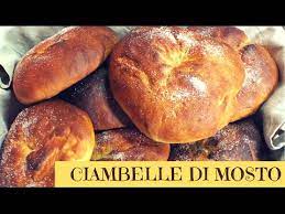 Ciambellone al mosto cotto e noci. Ciambelle Di Mosto Fatte In Casa Da Benedetta Youtube