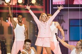 Chantal janzen was born on february 15 in the southern part of the netherlands, limburg. Chantal Janzen Als Je Nu Op Vakantie Gaat Voor De Fun Heb Je Het Niet Begrepen Show Ad Nl