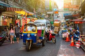 The city occupies 1,568.7 square kilometres (605.7 sq mi). Top 10 Things To Do In Bangkok Thailand
