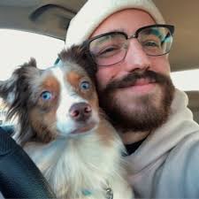 Madison Hubbard (@MLH032897)