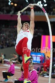 Poland's piotr lisek came third in the iaaf world championships doha, qatar, on tuesday. Men S Pole Vault Mania London Wc Pv Presser With Piotr Lisek Pol Silver Sam Kendricks Us Renaud Lavillenie Fra Bronze Runblogrun