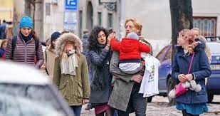 Dala o sobě vědět až teď o vánocích, které karel janeček strávil právě s ní a s jejich synem. Narocne Vanoce Miliardare Janecka Se Tremi Zenami A Ctyrmi Potomky Blesk Cz