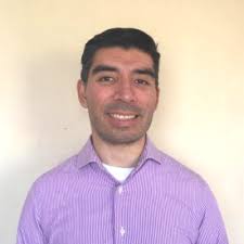 Simón Palacios Castro (Él/He)