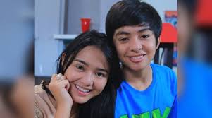 Kebersamaan amanda manopo & angga yunanda di lokasi syuting mermaidinlove tonton dan like dan subscribe yaa. Mesra Di Mermaid In Love Amanda Manopo Ogah Cinlok Dengan Angga Aldi
