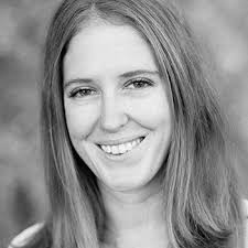 Jennifer Spies's Instagram, Twitter & Facebook