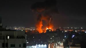 Group floating incendiary balloons into israel says it's a form of pressure on israel to lift devastating gaza blockade. Uel86mtlqiogtm