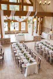 Della Terra Mountain Chateau Weddings Get Prices For Wedding Venues Wedding Venue Prices Wedding Themes Winter Chateau Wedding