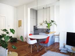 Diese Stilvolle Altbauwohnung Im Simondachkiez In Berlin Friedrichshain Wurde 2018 Komplett Kernsaniert Und Mit Hoc Altbauwohnung Haus Deko 2 Zimmer Wohnung