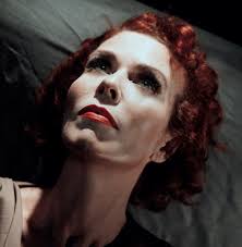 Fiona Ross Keeps It Real With New Live Sessions Video Album