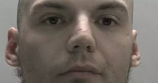 🚨 Do not approach wanted man from Cornwall 🚨