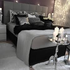 Black And Silver Bedroom Designs Black And Silver Bedroom Decorating Ideas Lanzhome Com In 2020 Bedroom Design Bedroom Inspirations Bedroom