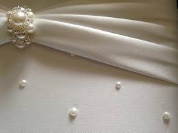 We did not find results for: Brautkleider Stoffe Im Uberblick Brautmoden Boos