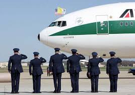 Learn about andrews air force base using the expedia travel guide resource! Photo Arrival Of Pope Benedict At Andrews Air Force Base Maryland