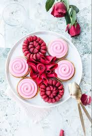 Idees Pour Un Gateau D Anniversaire Quatre Saisons Au Jardin Recette Gateau Anniversaire Plat D Anniversaire Mousse Framboise