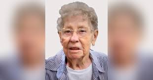 Obituary for Alice Jean (Bean) Roach