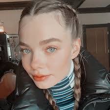 Sofia Costello's Instagram, Twitter & Facebook