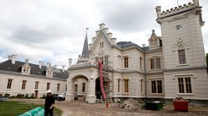 5,573 likes · 9 talking about this. A Kastely Amelyet Szerelembol Epitettek Magyar Nemzet