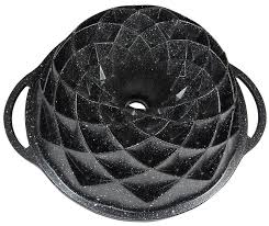 Vielleicht ist das fehlende einfetten die ursache, vielleicht ist die oberfläche der backform nicht zu 100 % glatt, sodass der kuchen einfach haften bleibt. Zellerfeld Kuchenblech Design Kuchenform Backform O24cm Aus Hochwertigem Antihaftbeschichtetem Aluguss Kuchen Form Cakeform Cake Online Kaufen Otto