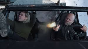 Taking place after the fast and the furious, brian o'connor tries to evade the law, which leads up to the events of 2 fast 2 furious. Dank Hobbs Shaw Der Unglaubwurdigste Fast Furious Moment Ist Nicht Langer Die 45 Km Landebahn Kino News Filmstarts De