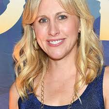 Emily Giffin's 6 favorite books for those who love uncovering secrets