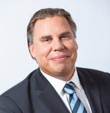 Max Barclay's Instagram, Twitter & Facebook