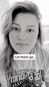 Yolanda Crosby's Instagram, Twitter & Facebook