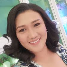 Fae Vargas (@faesofiavargas)