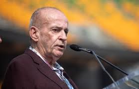 Blue Jays have just the ticket for a little front-office furor