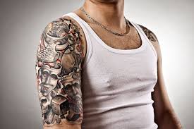 Dann bist du bei tattooidee.com genau richtig. Tattoo Fur Oberarm Ideen Tipps Und Passende Vorlagen