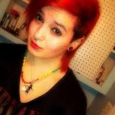 Jennifer Graef's Instagram, Twitter & Facebook