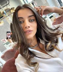 Oana marica's source of wealth comes from being a makeup artist. Pin By Kathmarie On Aspen Roman Hair Styles Hair Wrap Beauty